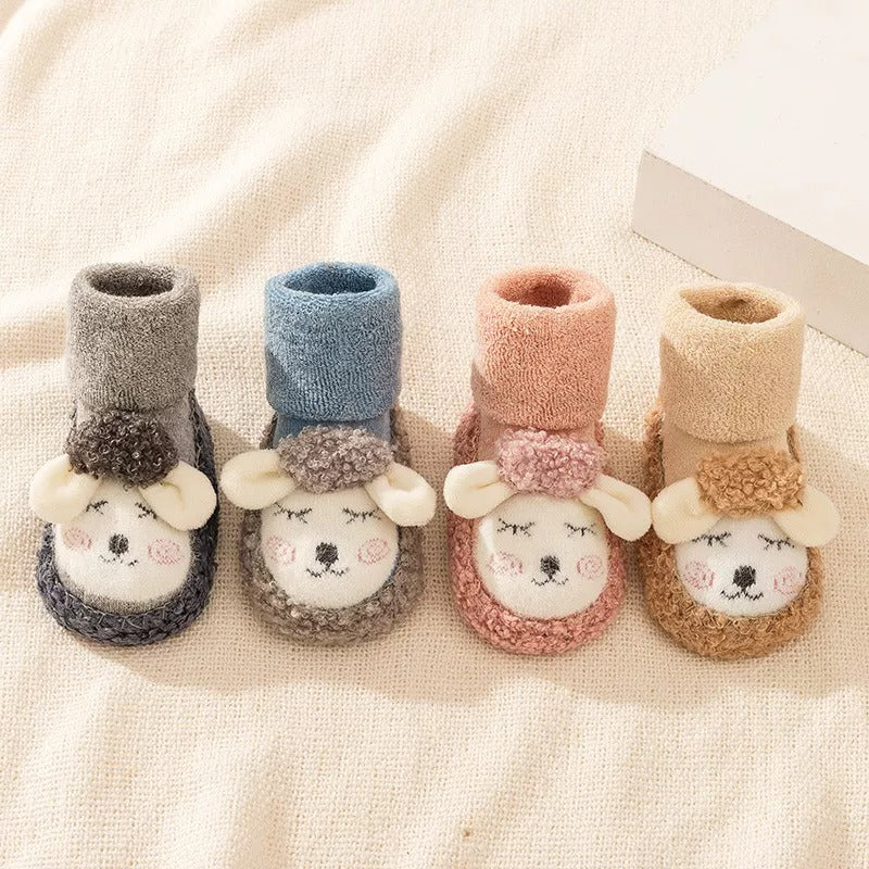 👶Baby Cartoon Plush Cotton Toddler Shoes