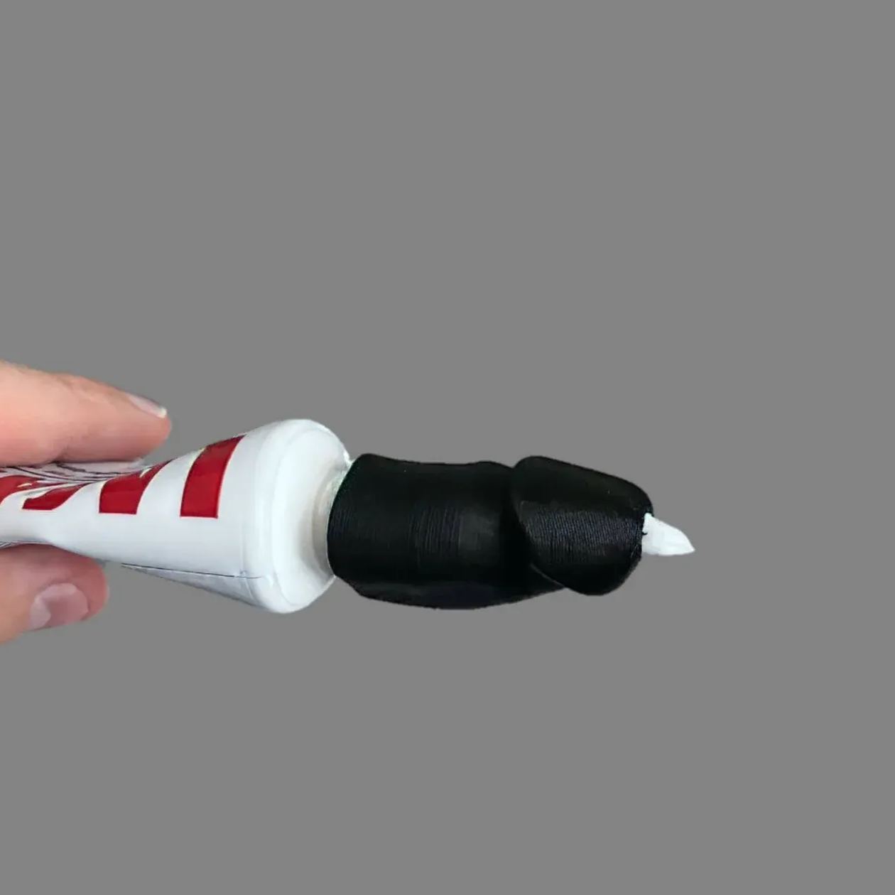 🤣 Hilarious "Surprise Squirt" Penis Toothpaste Dispenser