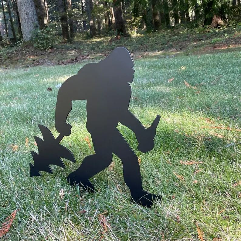 Bigfoot Garden Stake